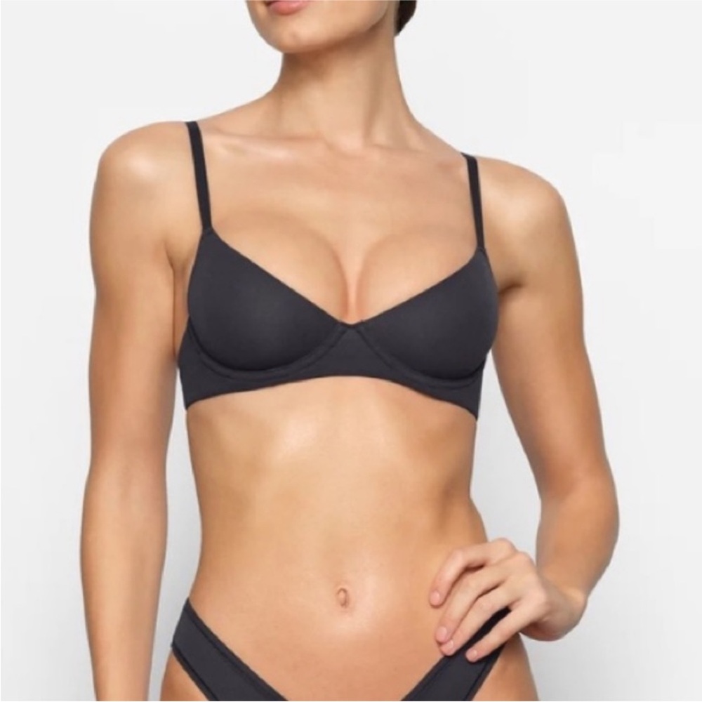SKIMS Charcoal Underwire Bikini Bra
